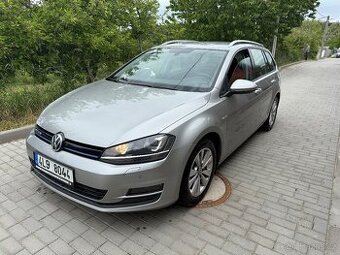 VW Golf Variant VII. 1.6 tdi 81kw 7/2015 Koupeno ČR / 1 maj