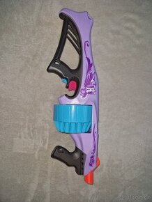 Nerf N-Rebelle Secret Fearless fire