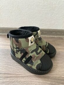 Zimní boty velikost 22