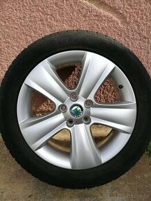 SKODA YETI SADA LETNICH ALU KOL