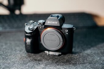 Sony A7III