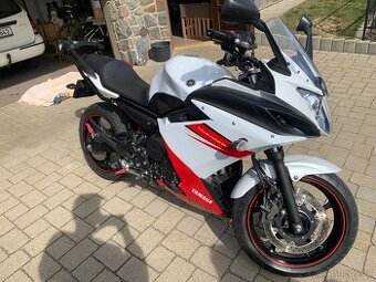 Yamaha XJ6 Diversion F