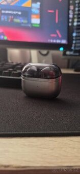 🖤 Samsung Galaxy Buds 3 – Luxusní zvuk, 5 dnů nošený