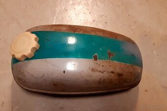 Stadion S11 - nádrž + víčko