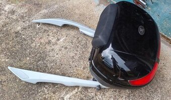 Držáky včetně kufru na Peugeot satelis