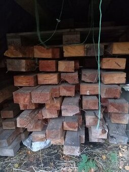 Stavební řezivo hranoly