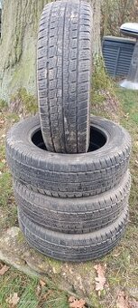 Prodám 4x zimní zátěžové 205/65R16 C Hankook