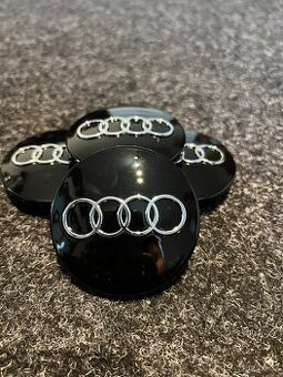 Středové krytky Audi 68mm černé
