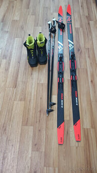 Běžkařský set pro dítě (cca 7-9 let), běžky, hole, boty