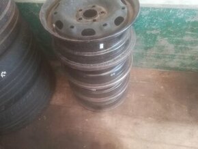 Plechové kola R 14 na Fabii