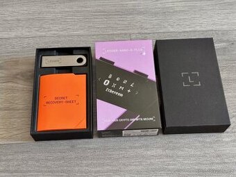 Ledger Nano S Plus krypto peněženka Cold crypto