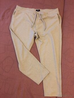 Pánské elegantní tepláky C&A velikost XXL nové