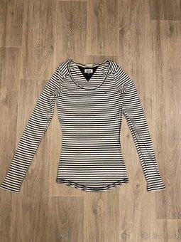 Triko Tommy Hilfiger vel. M