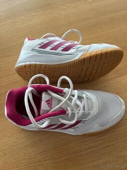 Dětské boty do tělocvičny-sálovky