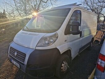 Cestovní Ducato 2004 – tažné, solár, nezávislé topení, vážní