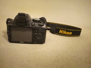 fotoaparát Nikon D3100