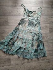 Letní šaty vel M