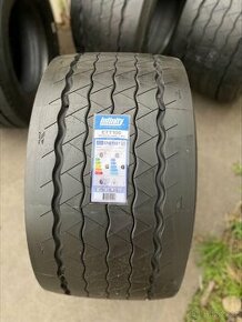 445/45 r19 návěsové 445/45 r19 Infinity