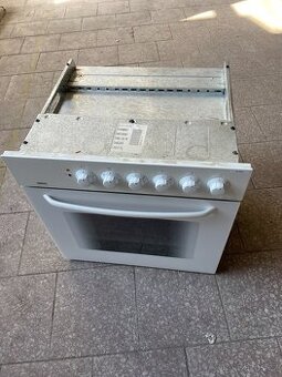 Prodej vestavného sporáku Zanussi