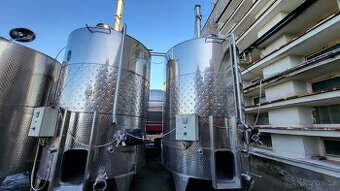 Vinifikátor pneumatický objemu 11.400 L - 1