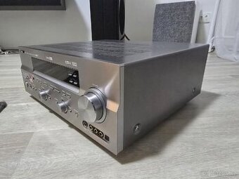 Receiver Yamaha RX-V750
