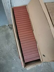 Prodam dlazbu 10x10 celkem 6m2