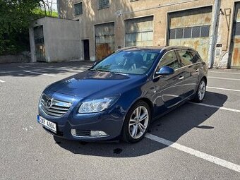 Opel Insignia 2.0 turbo
