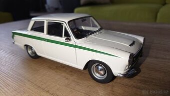 Modely AutoArt a Kyosho 1:18