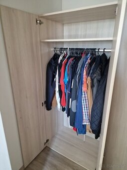 2x skříně za výhodnou cenu