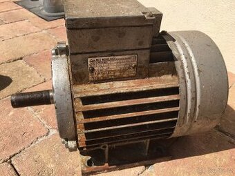 Elektromotor MEZ Mohelnice 750W, 2840 ot. 380/220V