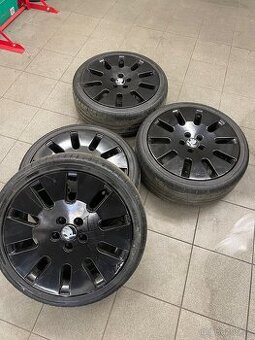 Alu kola R18 5x112 letní pneu