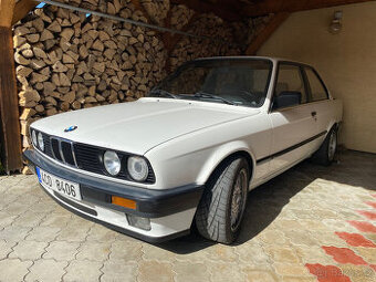 BMW Coupe 320i