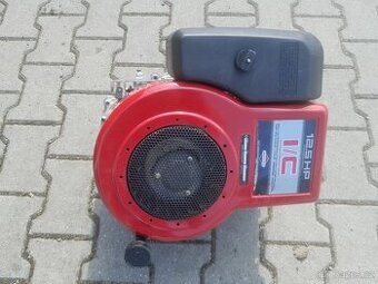 MOTOR DO ZAHRADNÍHO TRAKTŮRKU