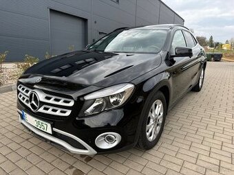 MERCEDES-BENZ GLA 200d / 2017 / 100kW / PANORAMA, TAŽNÉ, TOP