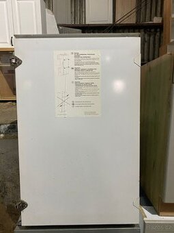 Vestavná lednice Bosch – použitá, čistá