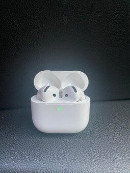 AirPods 4
