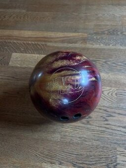 Prodám použitou bowlingovou kouli Columbia 300
