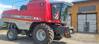 Sklízecí mlátička Massey Ferguson - MF 7260 Beta.