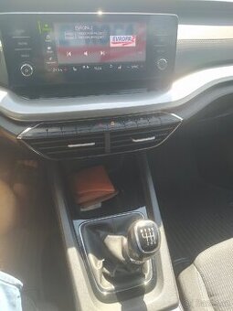P: Škoda Octavia Combi