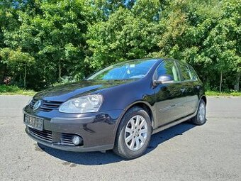 Volkswagen golf 1.6 /85kw dovoz Itálie,bez koroze
