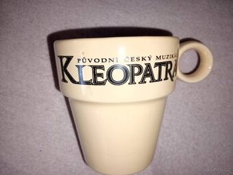 Kleopatra muzikál hrnek