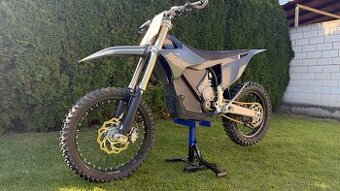 Stark Varg MX