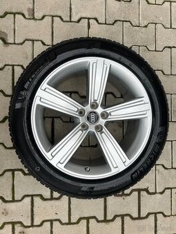 Audi A8 4N zimní kola 19" sada, Michelin 235/50