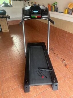 Běžecký pás Domyos T540A