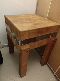 Řeznický špalek, nový, poctivý