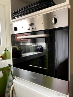 Vestavěná trouba Baumatix