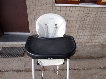 dětská jídelní židlička