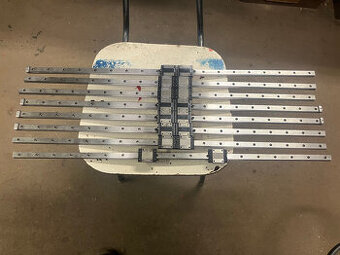 Prodám lineární vedení THK, lineární ložisko