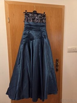 Plesové / Maturitní šaty