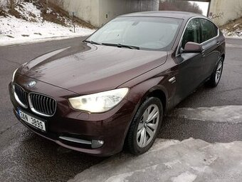 BMW 530D GT 180kw 8HP X-drive 4x4 havarovaný na bok